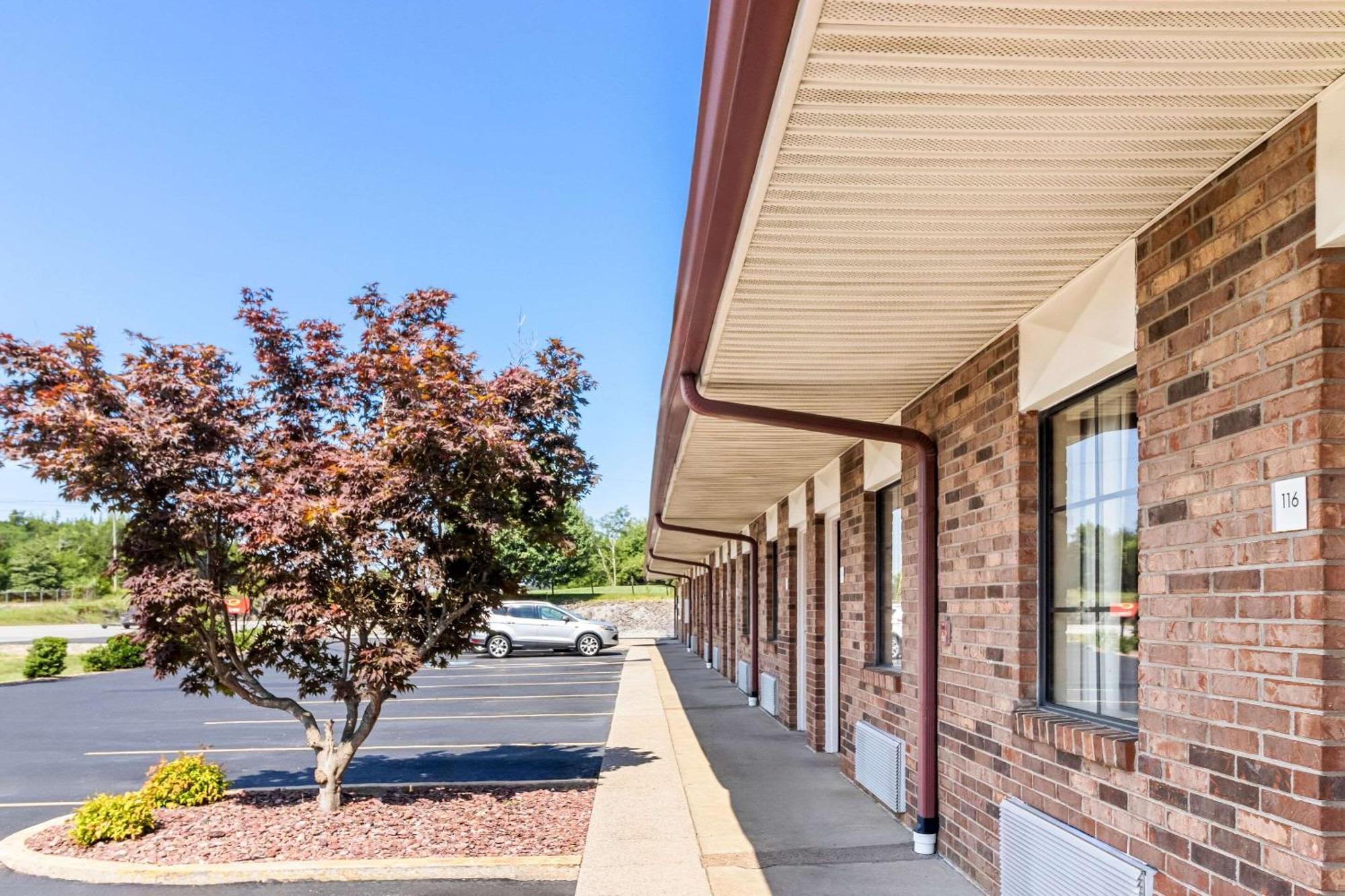 Econo Lodge Russellville Exterior foto
